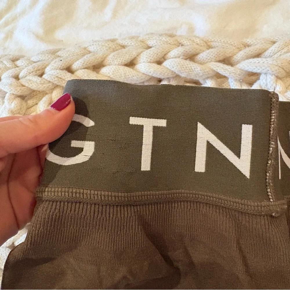 NVGTN Olive Seamless Sport Leggings - Picture 5 of 5